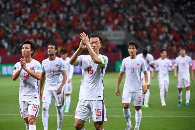 九游体育-小组第二排名国足暂列第6 后2轮若全胜必进12强赛