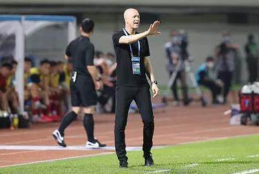 九游体育-昨日重现？深足输法太熟悉 小克鲁伊夫还能撑多久