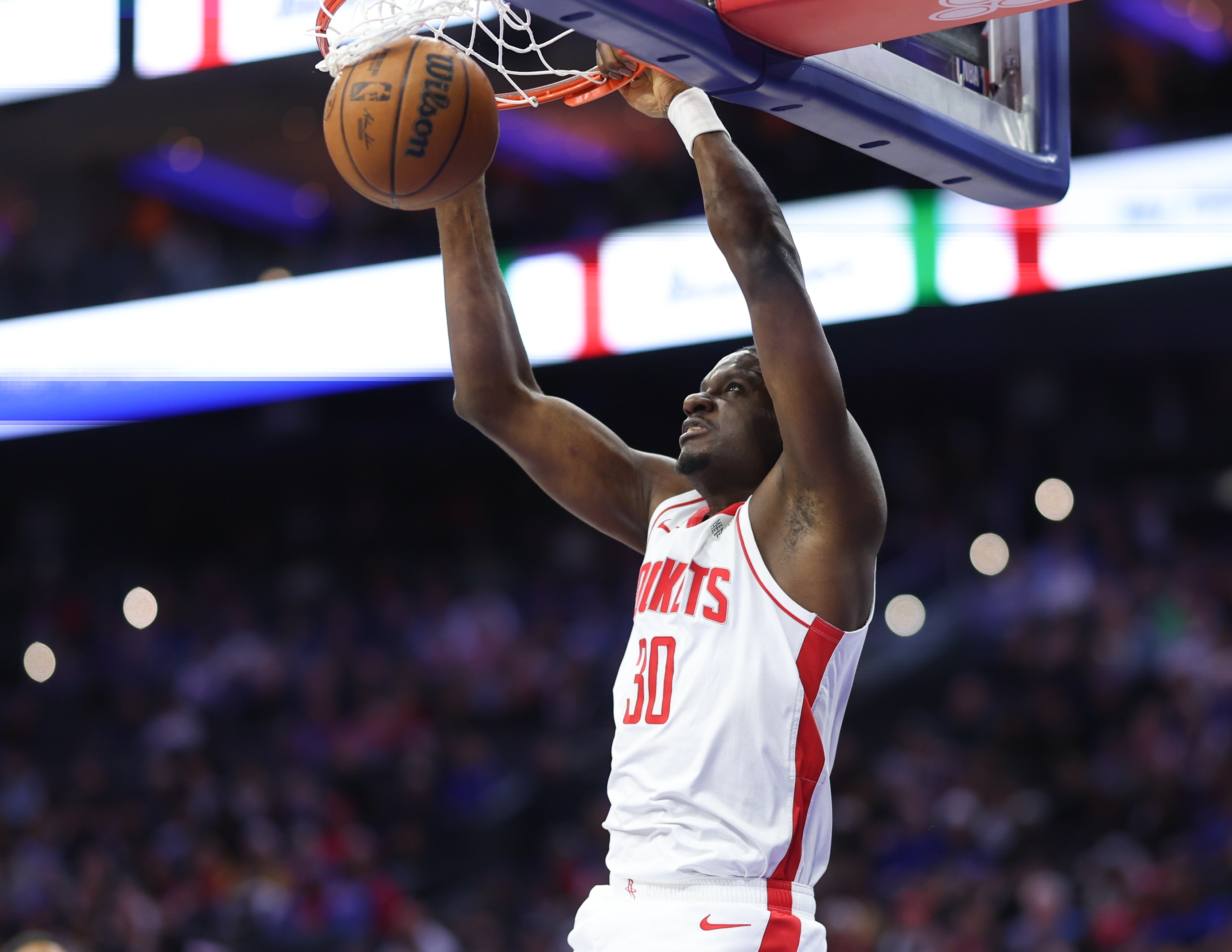 九游体育官网-卡佩拉：真正走得很远的球队每个人都能发光发热 我们就是如此